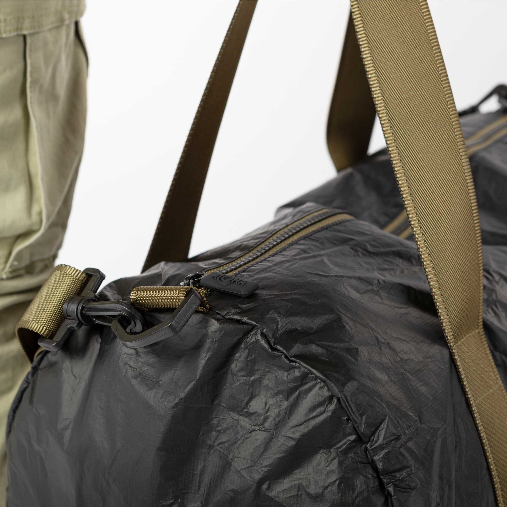 Duffle | ALOHA Seal - Image 4